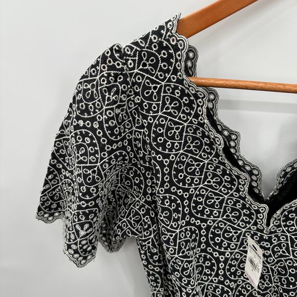 EXPRESS NWT Black & White Lace Eyelet Romper // S - Picture 6 of 16